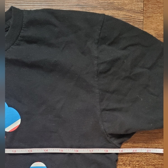 GUC Johnny Cupcakes Union Jack British Flag Black Tee T-Shirt Sz M - Picture 7 of 7